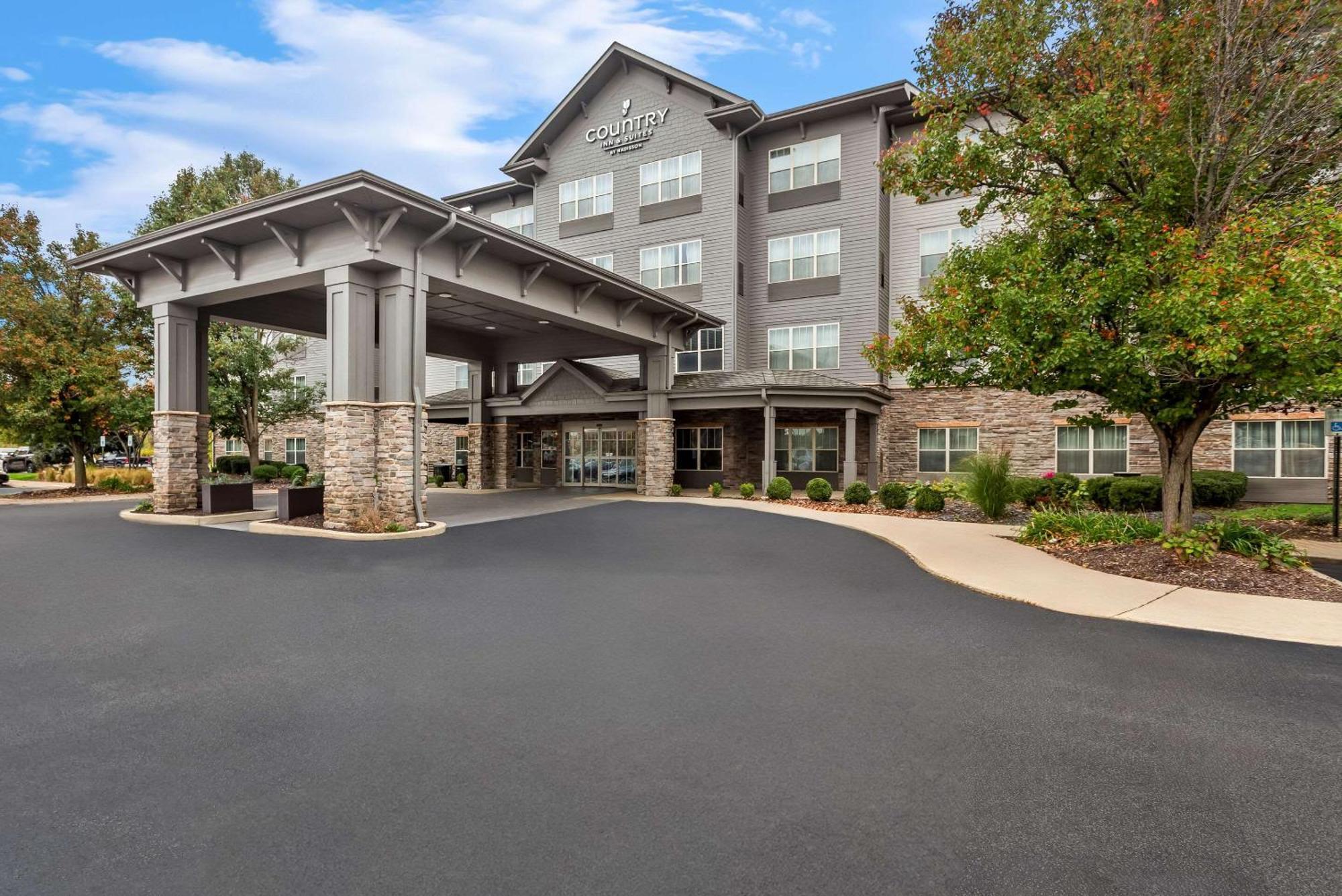 Country Inn & Suites By Radisson, Portage, In Экстерьер фото