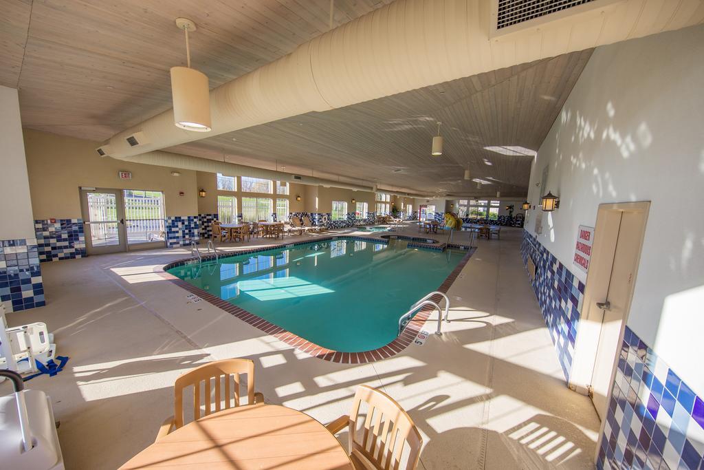 Country Inn & Suites By Radisson, Portage, In Экстерьер фото